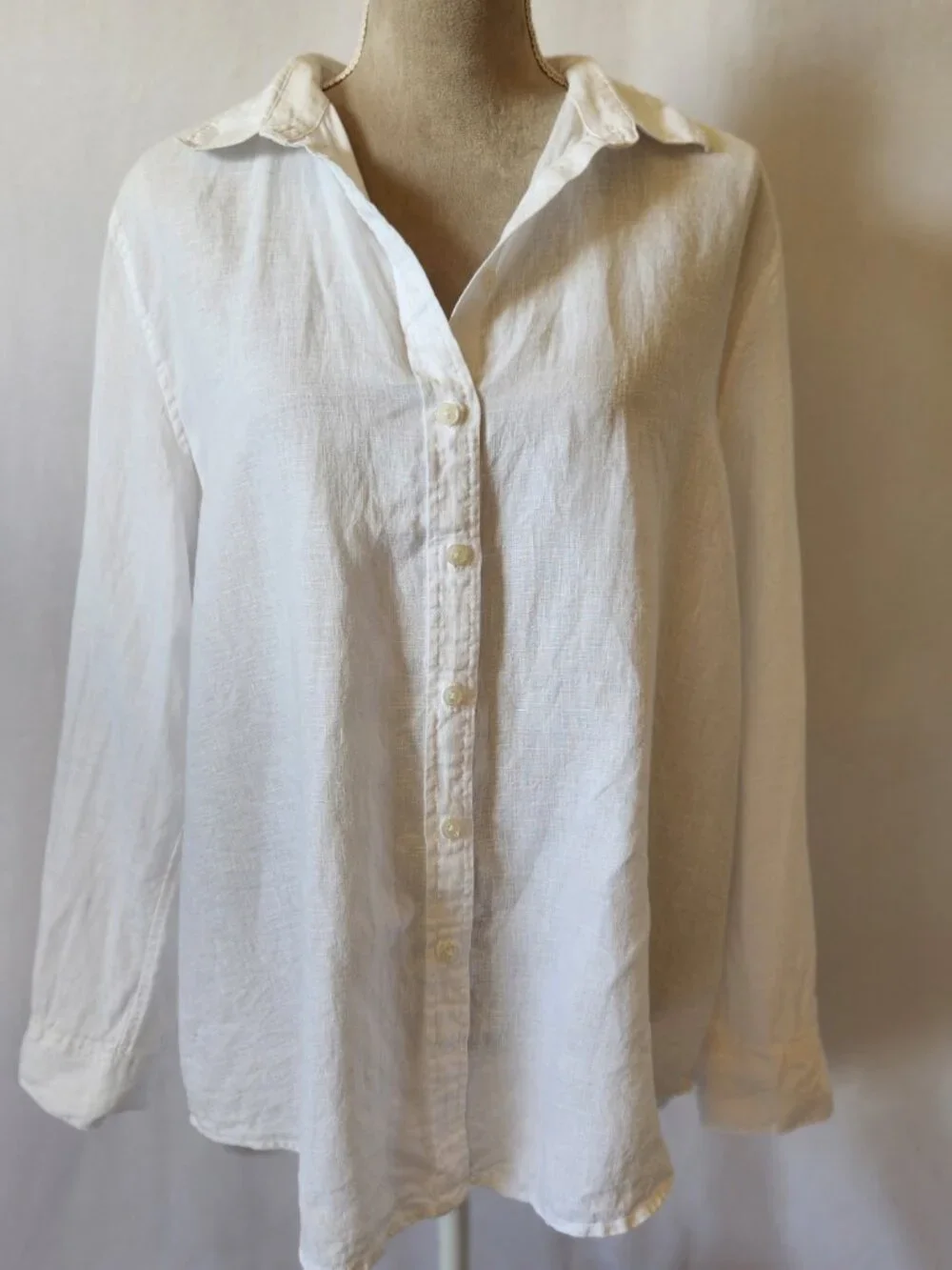 Quince Women's Large White 100% European Linen Long Sleeve Button-Down Shirt - Picture 2 of 15